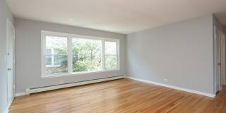 6555 N Natoma Avenue Gallery 3