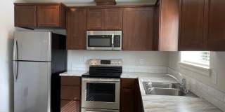 C221-Daybreak Gardens Apartments Gallery 11