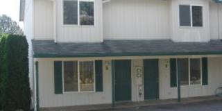 Washougal 2 Bedroom Townhome Gallery 1