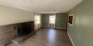1301 Strong Avenue Unit 4 Gallery 1