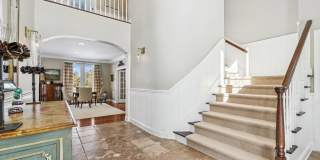 23 Meadow Lane Gallery 1