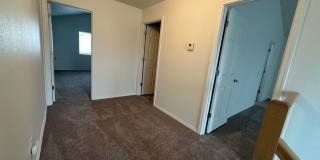 Spacious 2 bed/2.5 bath with bonus room townhome off Road 68 Gallery 31