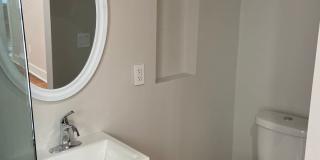 $1,600 - One of a Kind Bungalow in Hamtramck Gallery 9