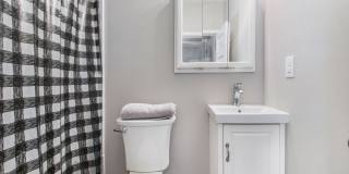 Quaint and Cozy One Bedroom Furnished Home In Florence Gallery 16