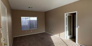 Cozy 3 Bed 2 Bath with Enclosed Den! Cozy 3 Bed 2 Bath with Enclosed Den! Gallery 22