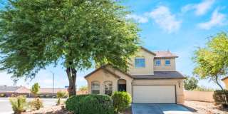 You're going to love this 4 bedroom 2.5 bath! Looks and Feels Brand New! Gallery 4