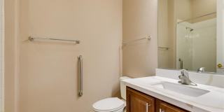 Elegant Anthem Country Club Residence with Spa, Balcony & 3-Car Garage Gallery 38