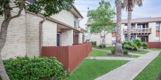 Forest Oaks Gallery 7