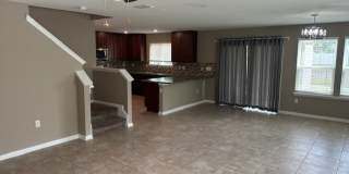 Beautiful and Spacious Westside Gem!!! Gallery 7