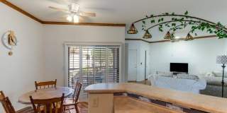 9151 W Greenway Road Gallery 12