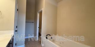 1012 Scarlet Woods Gallery 15