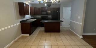 3 Bedroom, 2.5 Bathroom in Lexington! Gallery 9