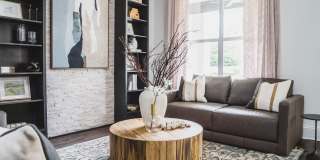 Alister Lake Lynn Gallery 25