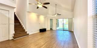 1013 Via Jardin Gallery 1