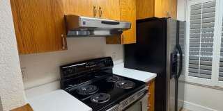 Two Bedroom Town House Walking Distance to Downtown Lafayette Gallery 6