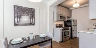 The Van Dyke in West Village Gallery 22