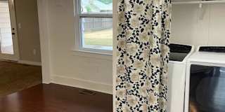 Charming 3 bedroom, 2 bathroom 2-story home in the heart of Guthrie Gallery 13