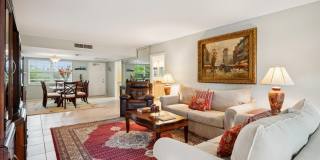 3900 Oaks Clubhouse Drive Gallery 1