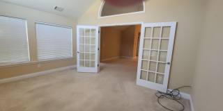 402 Nandina Court Gallery 5