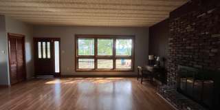 1816 Buena Vista St. #1 Gallery 32