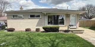 6582 Sterling Court Gallery 1