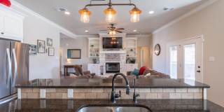 7811 86th 3Bed/2Bath Gallery 9