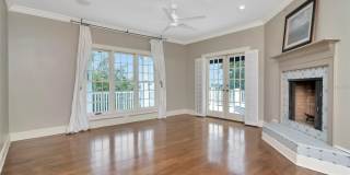 6220 BAYSHORE BOULEVARD Gallery 21