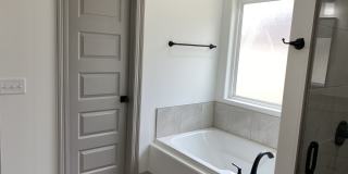 222 Oak Alley Dr Gallery 1