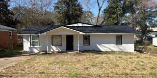 1413 John Smith Ave Gallery 1