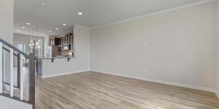 5907 GARDEN WALK Drive Gallery 8