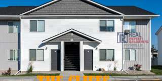 5743 S 5th Gallery 1