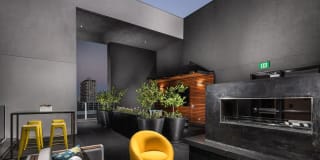 The Pearl Gallery 12