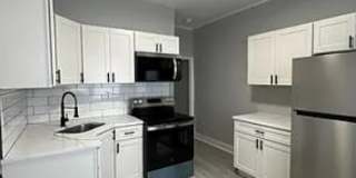 8 South Morley Street Gallery 1