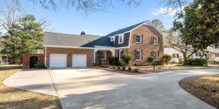 Waterfront Single Family Homes Gallery 1