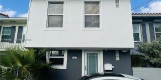 1987 NE 123rd St Gallery 1