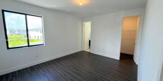 19708 NE 14th Ave Gallery 27