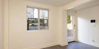 Newly Remodeled 3BR w/ In-Unit W/D, Private Entry & Designer Finishes – Pet Friendly! Gallery 3