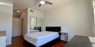2 bedroom Partially furnished Condo Gallery 12