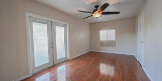 1909 W 19 ST Gallery 18