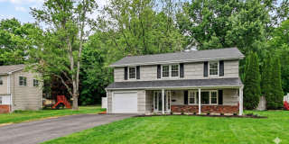 44 Barmore Drive W 44 Barmore Drive W Gallery 1