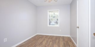 4640 Hilltop Drive Gallery 17
