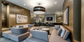 RiverHouse Gallery 61