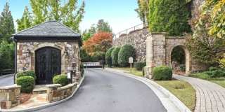 3865 Paces Lookout Drive SE Gallery 46
