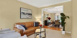 1403 N Shevlin Ct Gallery 6