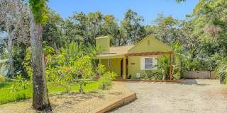 Charming Three bedroom one bath with huge backyard Gallery 5