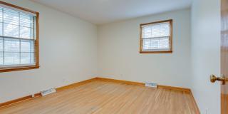 Stunning 4BE/2.5BA home  at corner lot single story home! Gallery 19