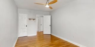 3201 COMMONWEALTH Avenue Gallery 18