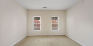 Roebling Row Gallery 76