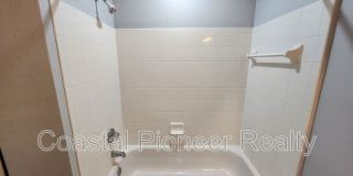9232 Lake Chase Island Way Gallery 29
