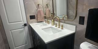 4309 Hillyer Street Gallery 7